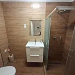 Ilona Apartmanhaz *