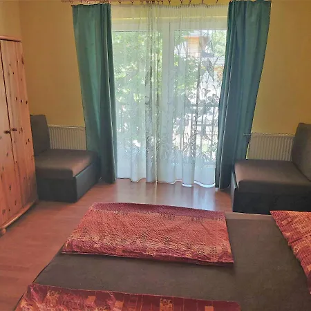 Ilona Apartmanhaz Siófok