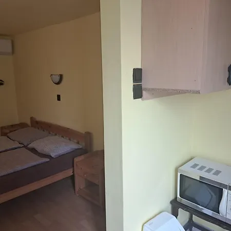 Ilona Apartmanhaz Apartment