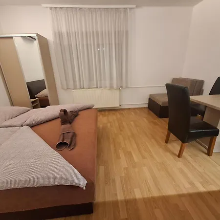 Ilona Apartmanhaz Apartment *