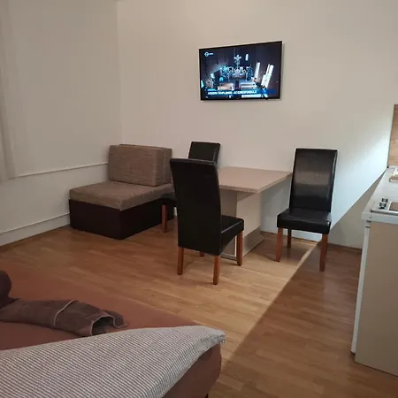 Ilona Apartmanhaz Apartament *