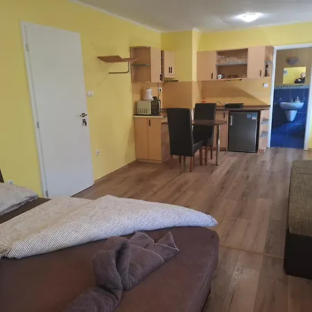 Apartment Ilona Apartmanhaz Siófok