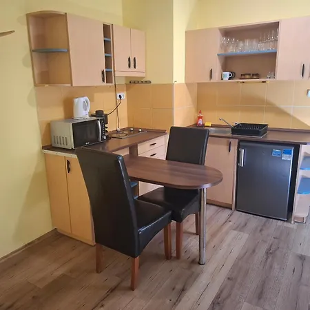 Ilona Apartmanhaz * Siofok