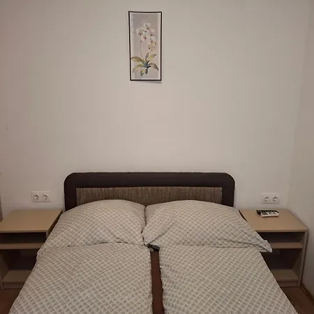 Lejlighed Ilona Apartmanhaz *