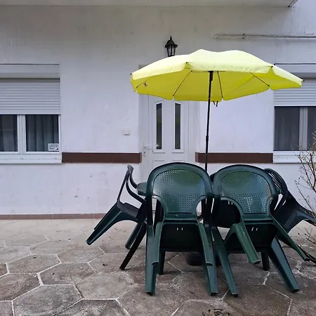 Ilona Apartmanhaz Lägenhet Siófok