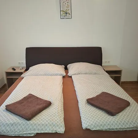 Apartment Ilona Apartmanhaz Siofok