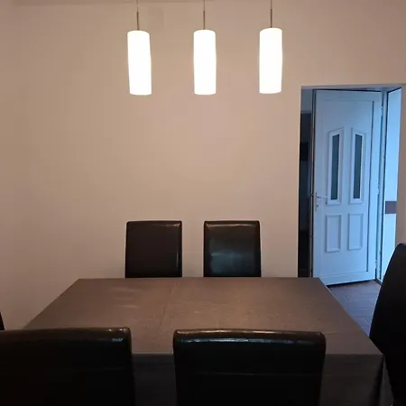Ilona Apartmanhaz Lejlighed Siófok
