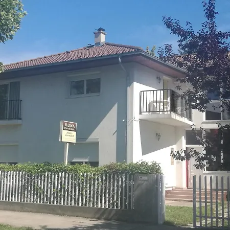 Ilona Apartmanhaz Apartment