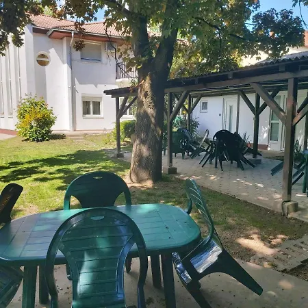 Ilona Apartmanhaz