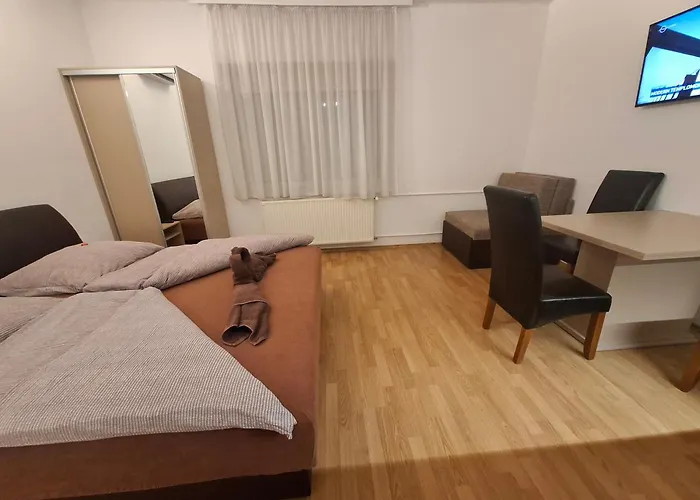 Ilona Apartmanhaz דירה *