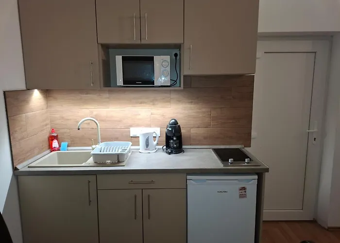 Lägenhet Ilona Apartmanhaz *