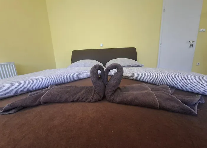 דירה Ilona Apartmanhaz *