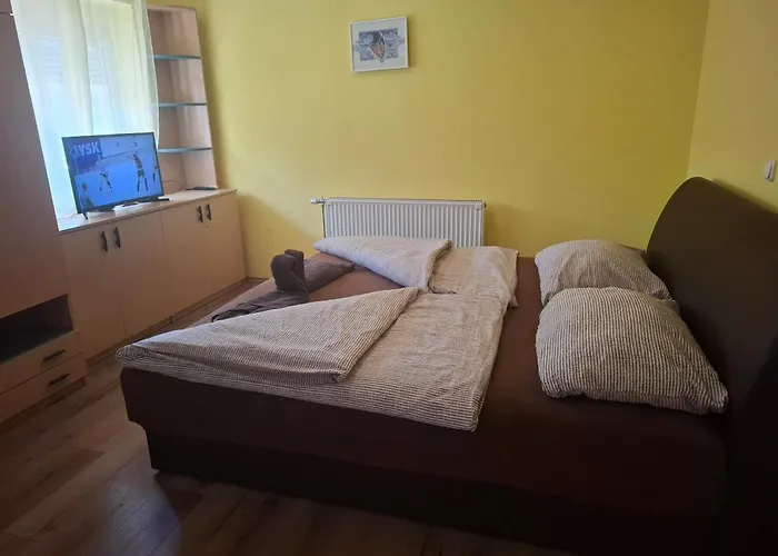 דירה Ilona Apartmanhaz *